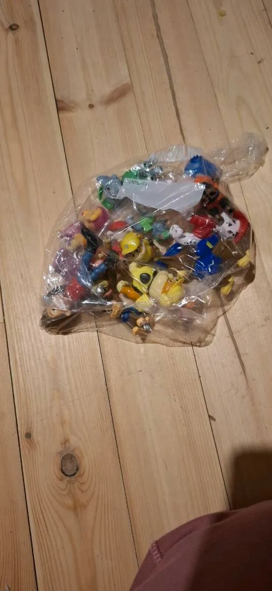 Paw patrol pup figures