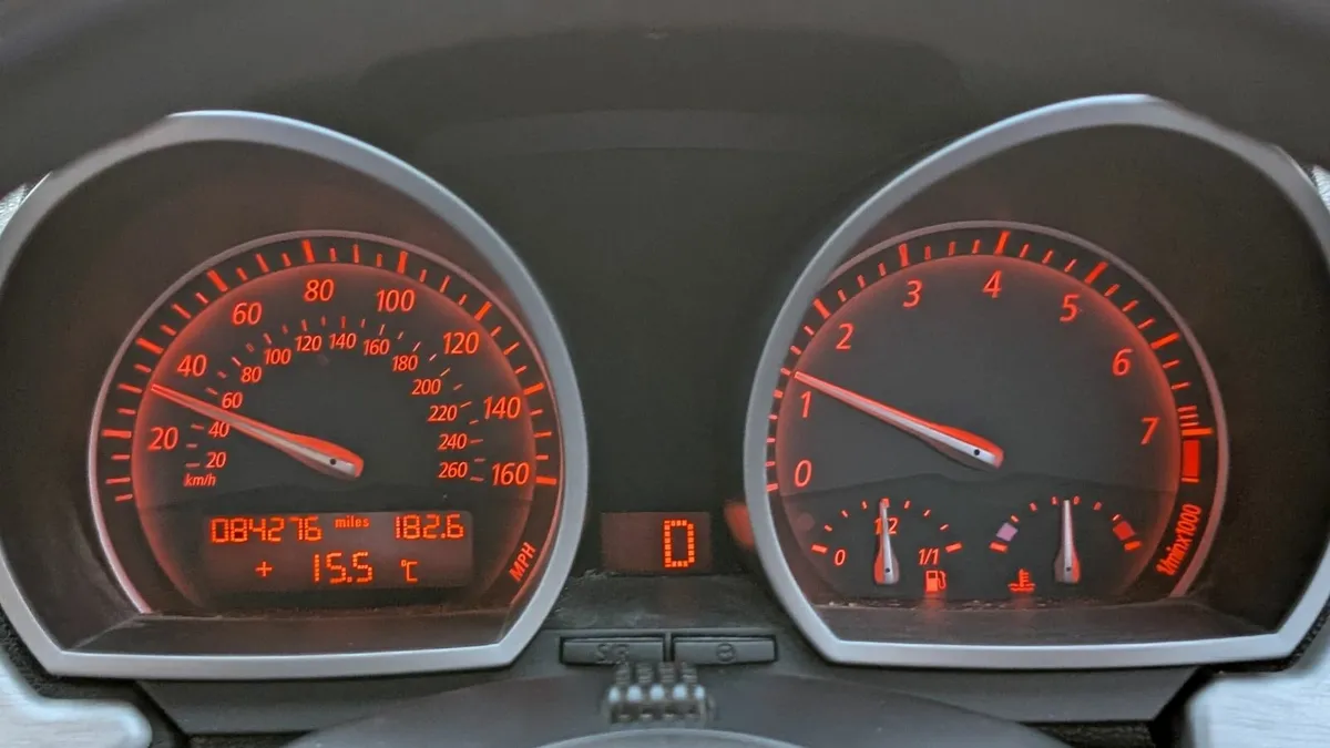 BMW Z4 3.0Si - 135,600 kms - Image 1