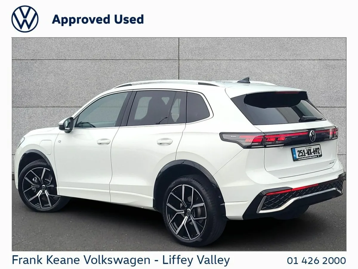 Volkswagen Tiguan R-LINE AUTO 1.5 PHEV 204HP *PLUG - Image 3
