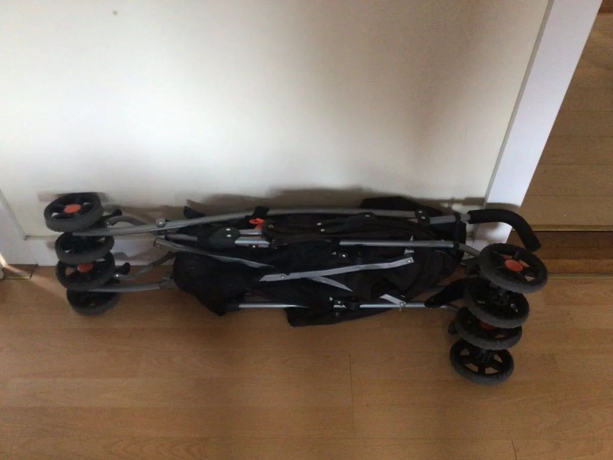 Pushchair  with Raincover and Umbrella - Image 3