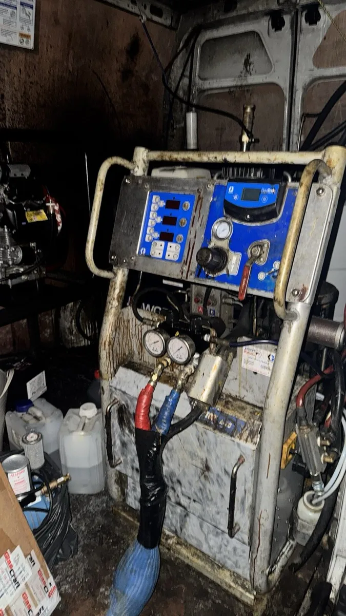 Great opportunity Spray foam van - Image 2