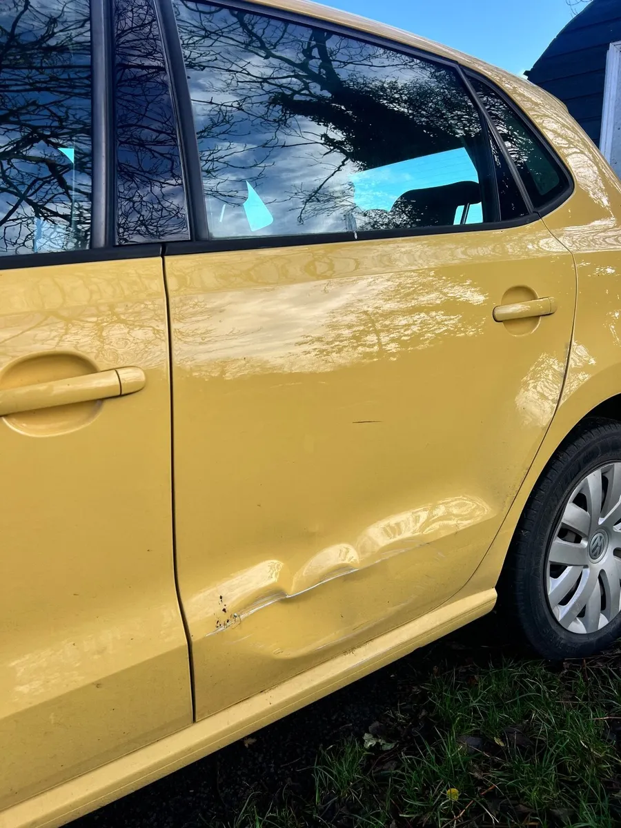 Volkswagen Polo 2010 - Image 4