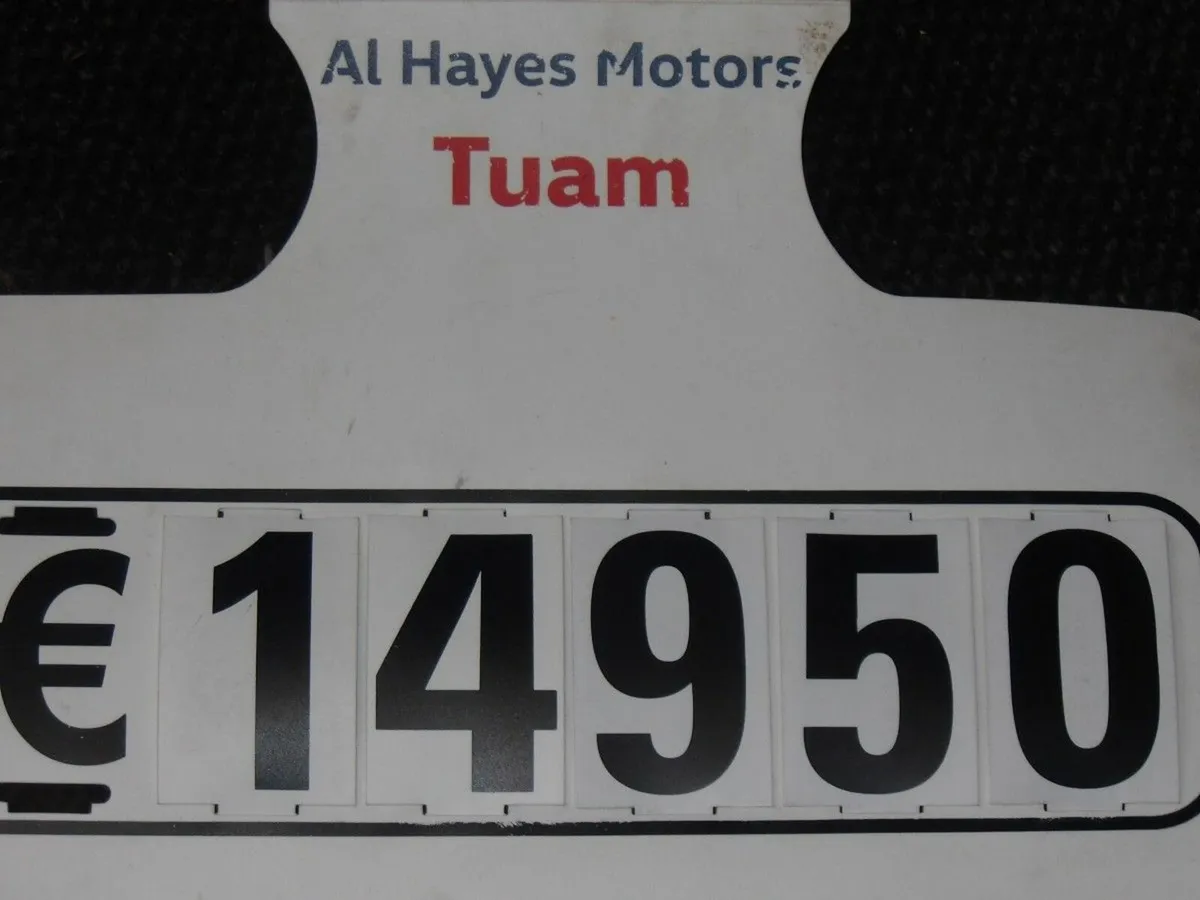 Ford Focus 1.5 TDCi 120PS Zetec - Image 3