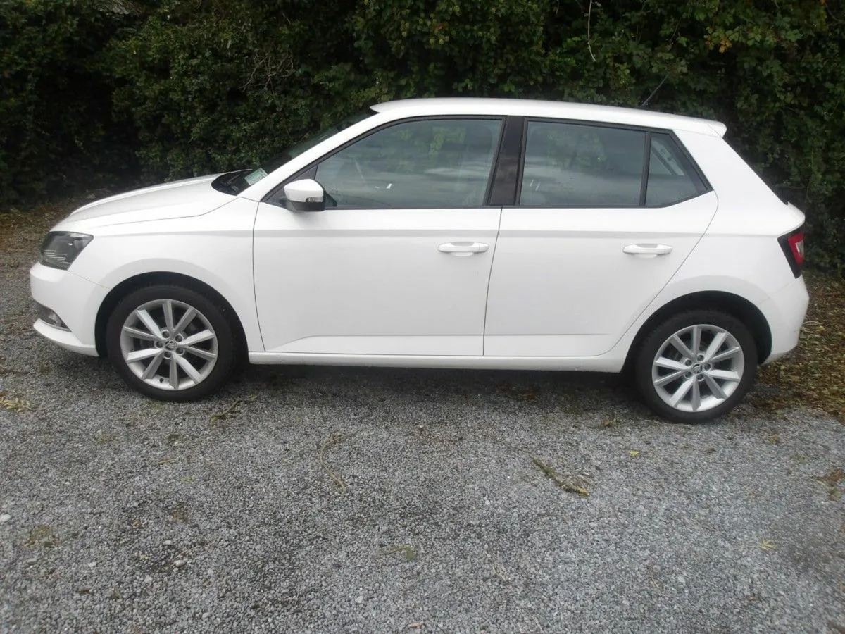 Skoda Fabia 1.0MPI 75HP Ambition - Image 1