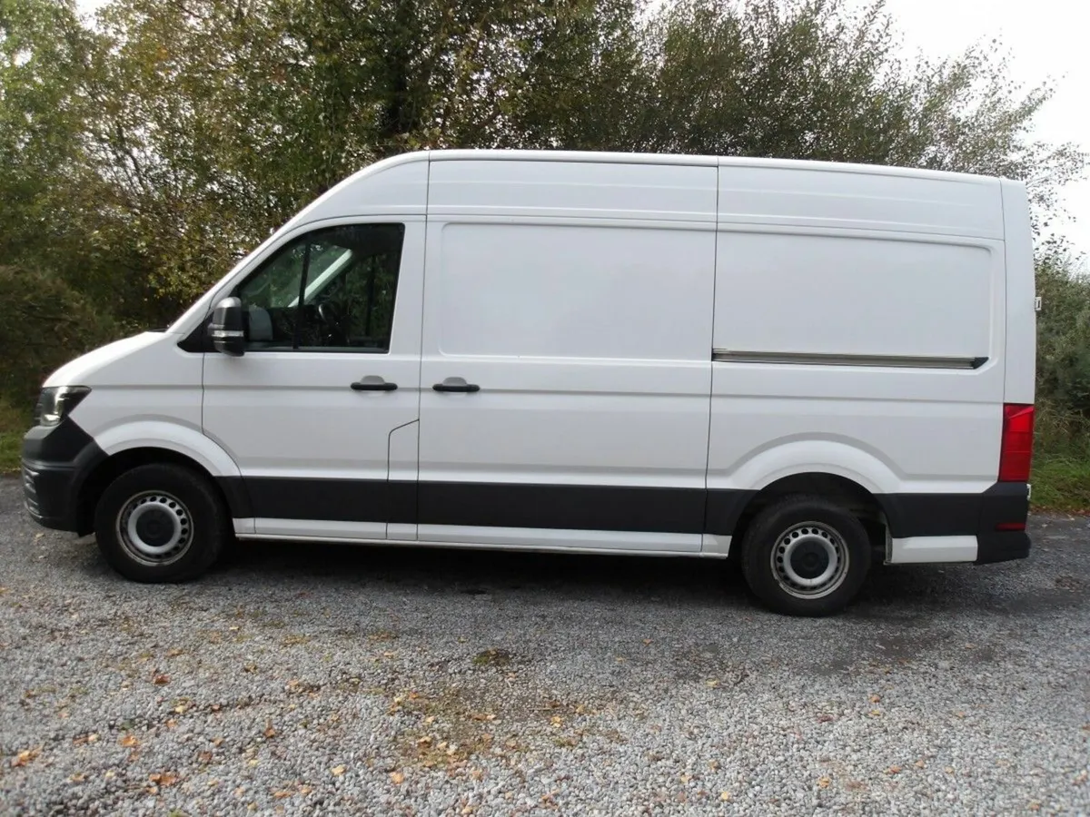 Volkswagen Crafter CRAFTER 30 MWB 140BHP  M6F 5DR - Image 1