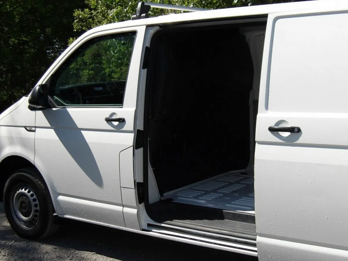 Volkswagen Transporter TRANSPORTER T6 PVL 2800 KG - Image 4