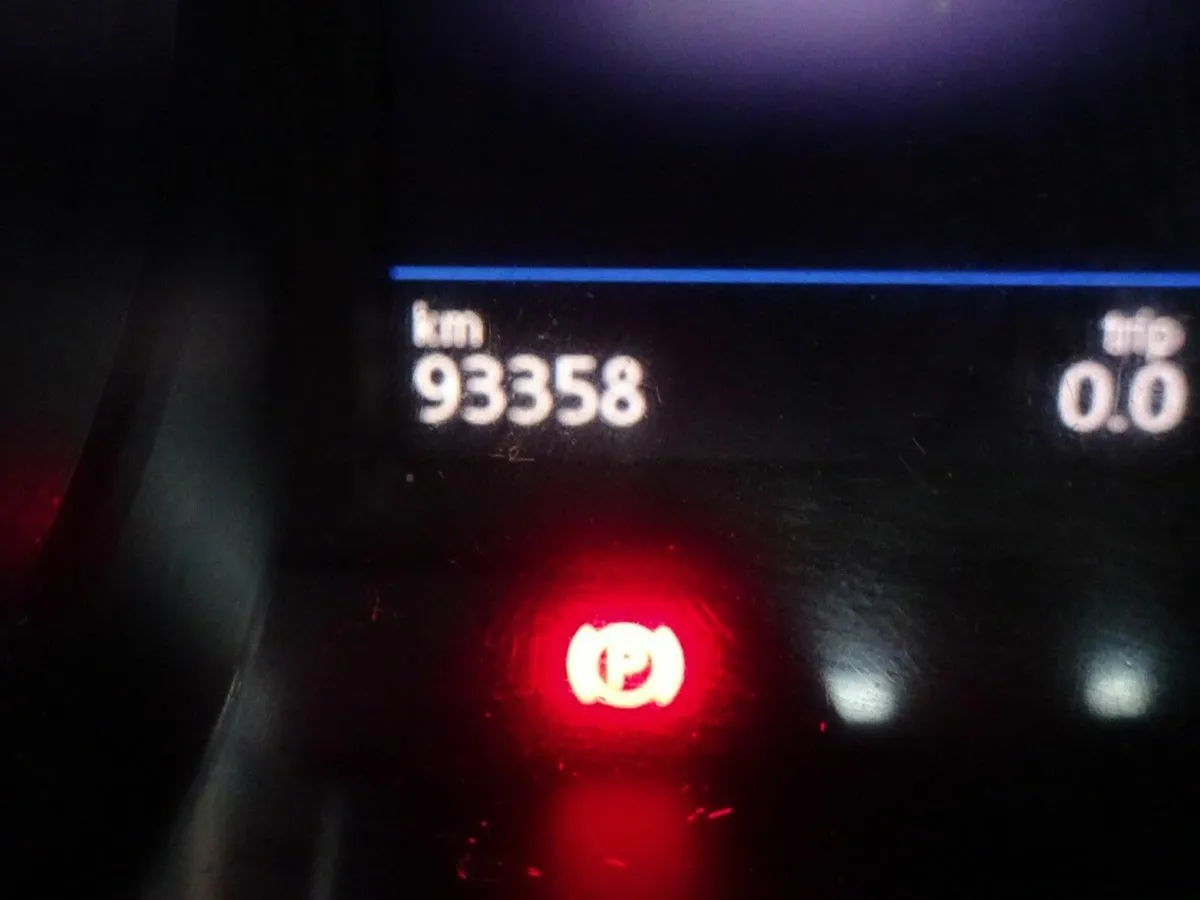 Volkswagen Tiguan 2.0 TDI 150HP Comfortline ** 93, - Image 2