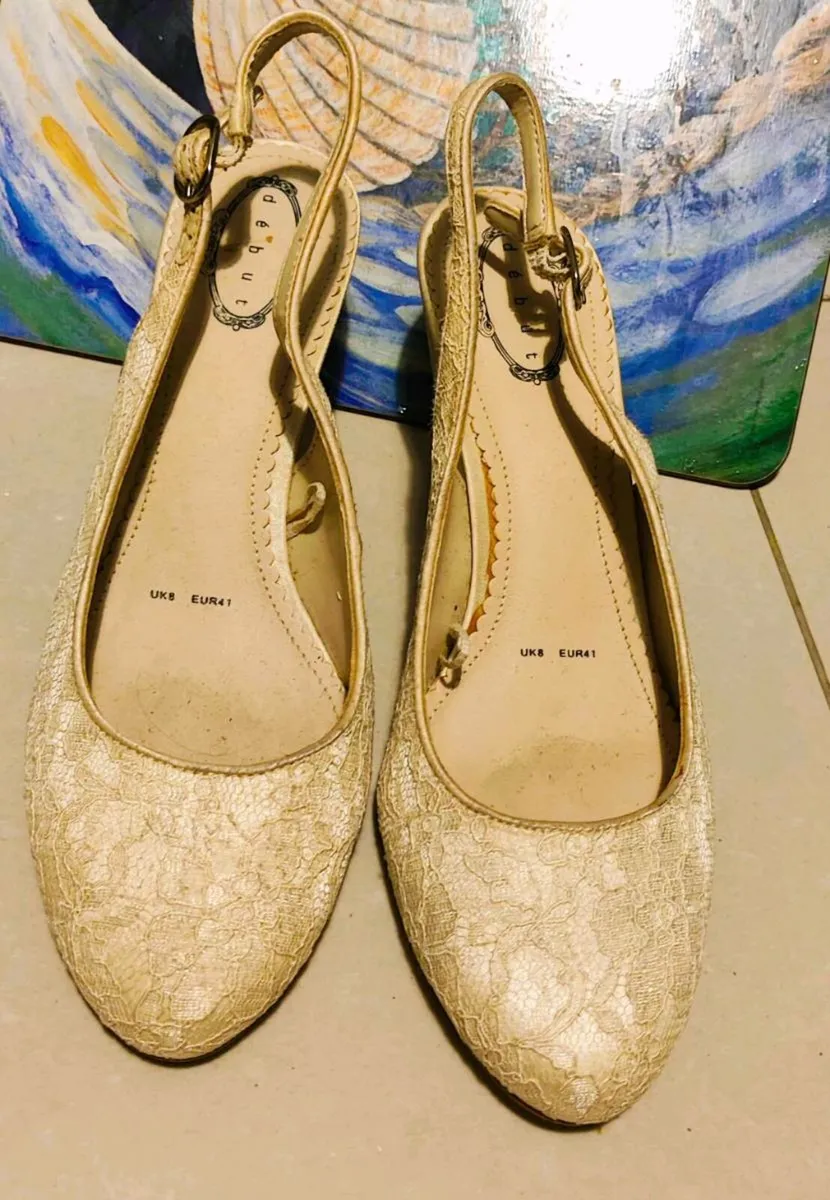 👠 Elegant Lace Slingbacks — Debut Size UK8 / EU41 - Image 3