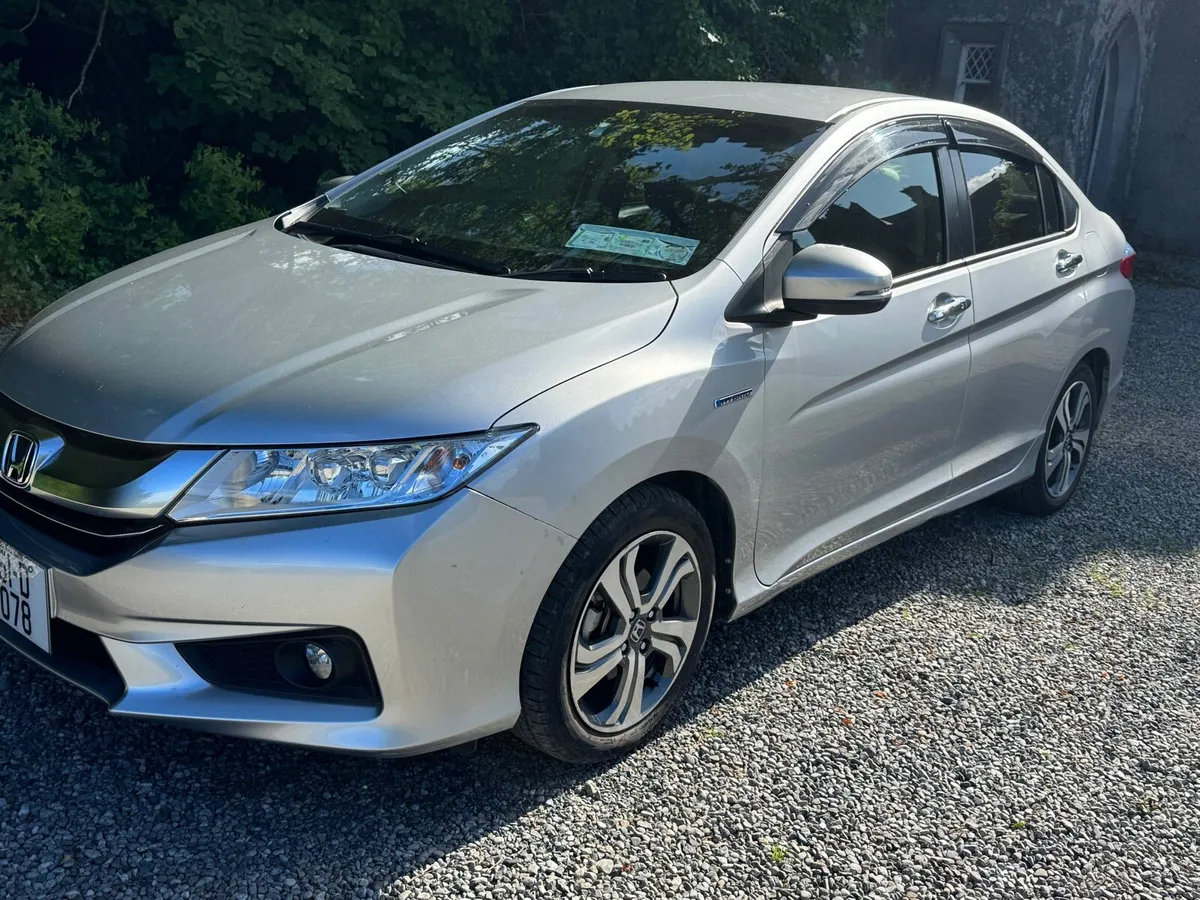 Honda Grace 22k km only - Image 2