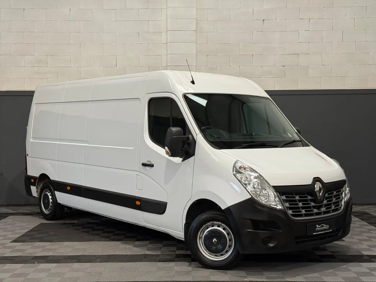 Renault Master 2019 LOW MILEAGE IMMACULATE €10950+ - Image 1