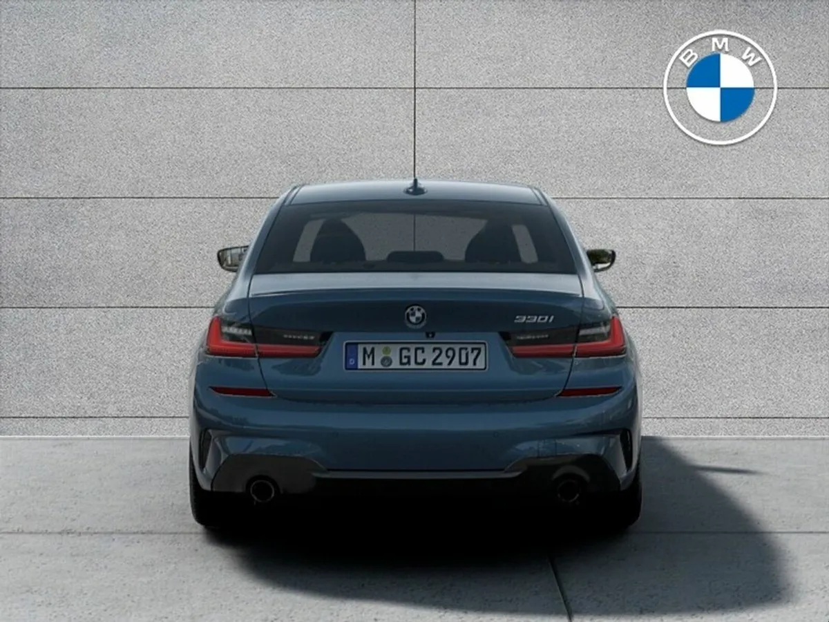 BMW 3-Series 330e M Sport - Image 3