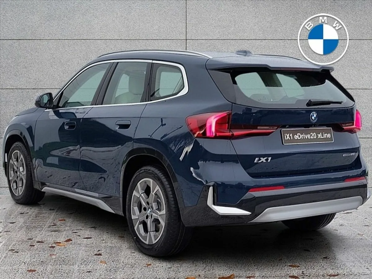 BMW iX1 eDrive20 xLine - Image 2