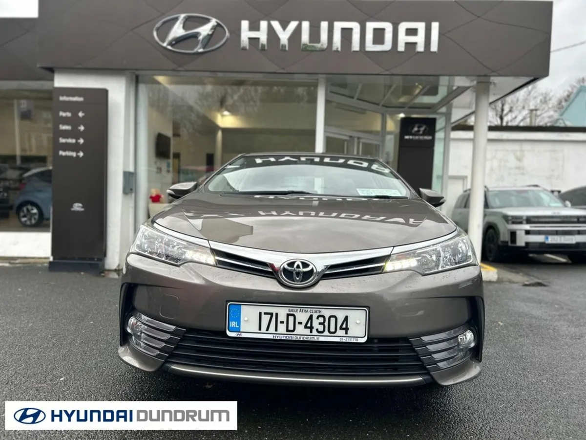 Toyota Corolla 1.33 Luna 4DR - Image 2