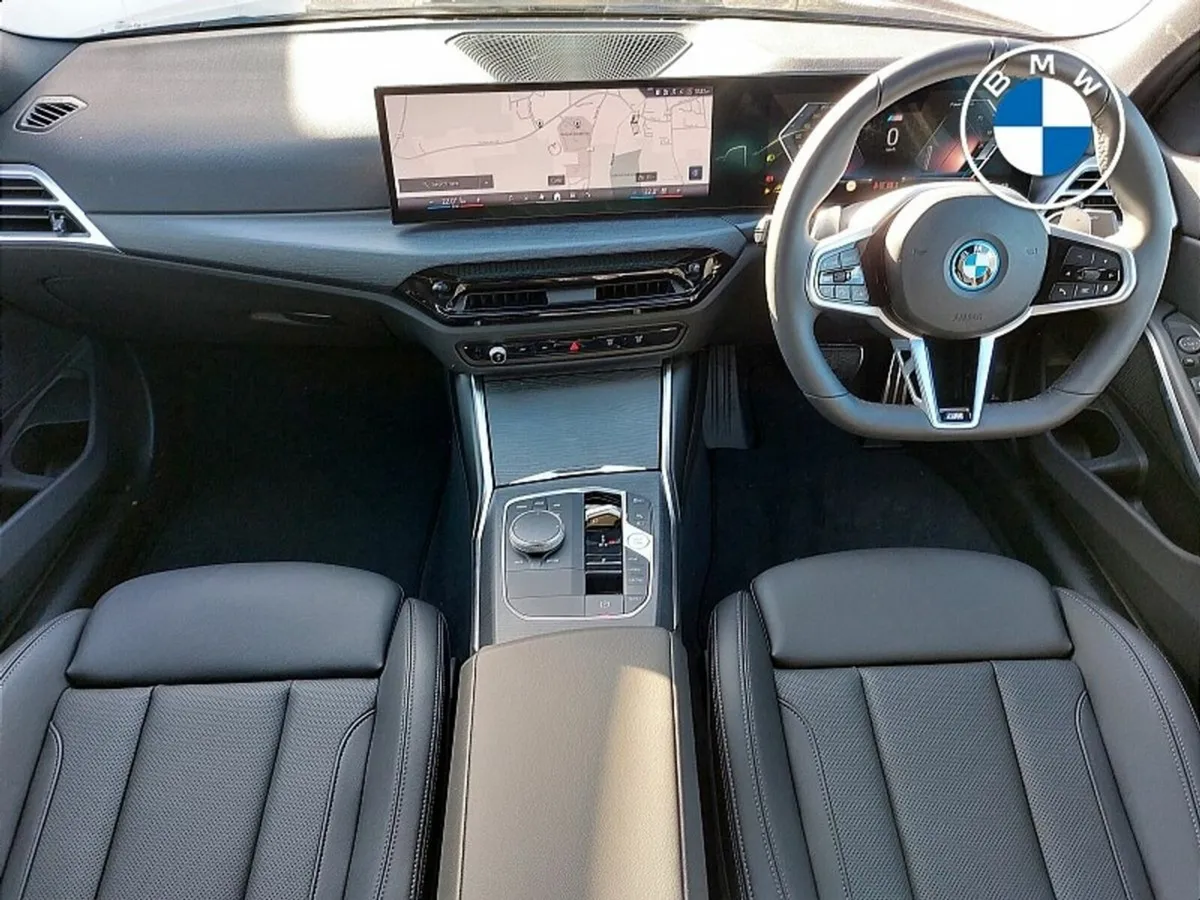 BMW 3-Series 330e M Sport - Image 4