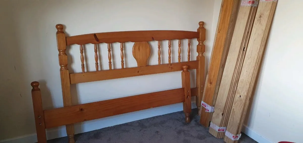 5ft Oak Double Bed Frame - Image 3
