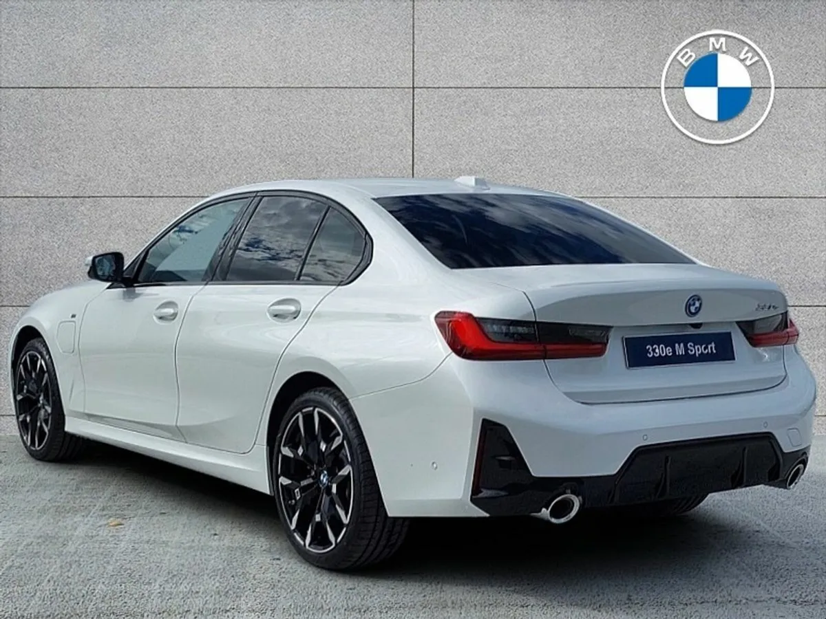 BMW 3-Series 330e M Sport - Image 2