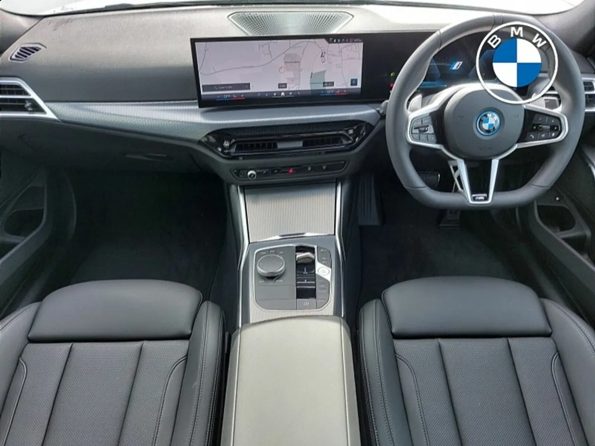 BMW 3-Series 330e M Sport - Image 4