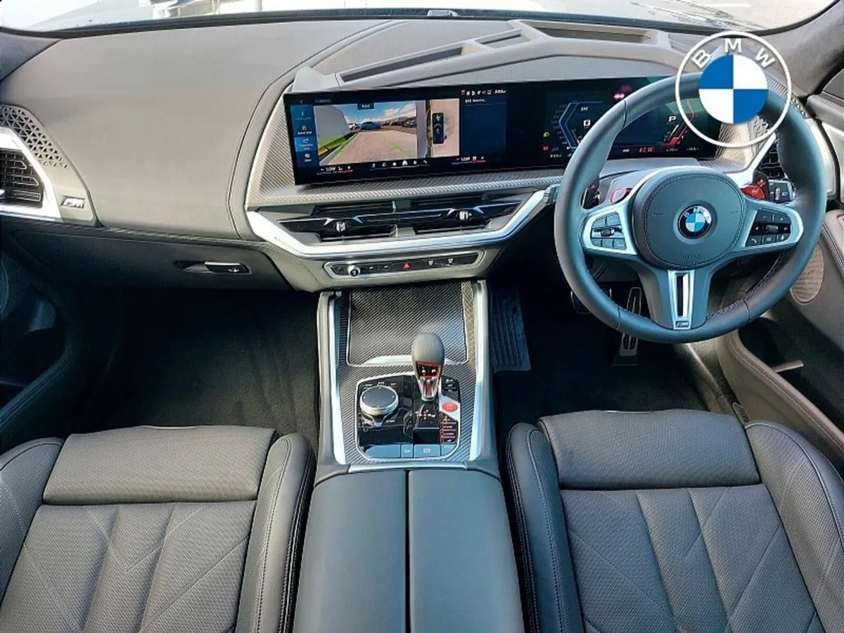 BMW XM  50e - Image 4
