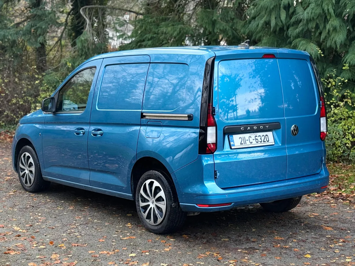 2021 VOLKSWAGEN CADDY 2.0 DIESEL MANUAL - Image 3