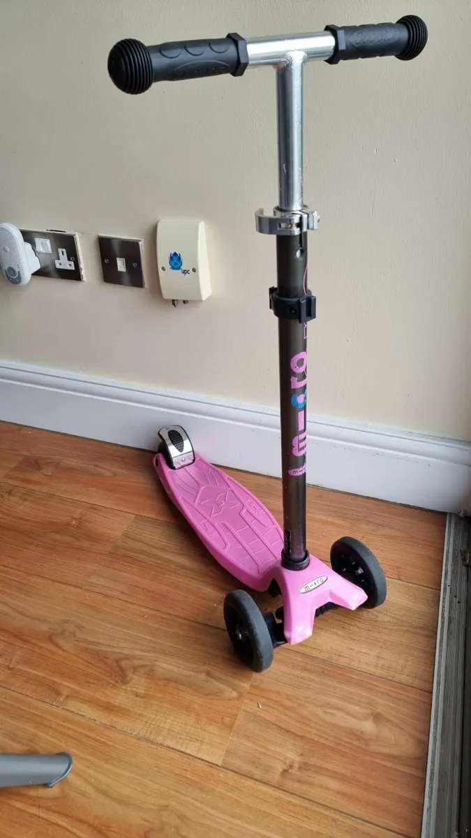 Maxi micro scooter - Image 1