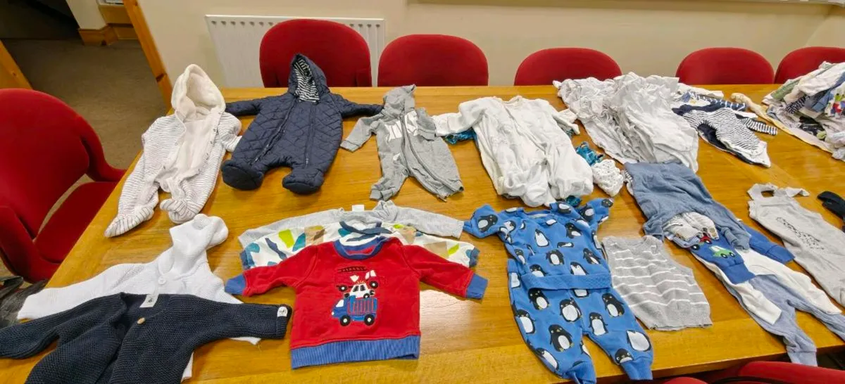 Baby boy clothes bundle 0-3 months - Image 3