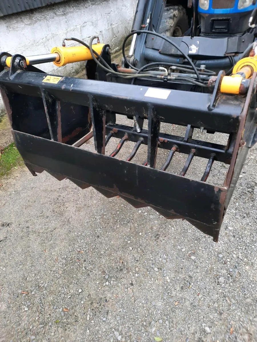 Rossmore Shear Grab - Image 2