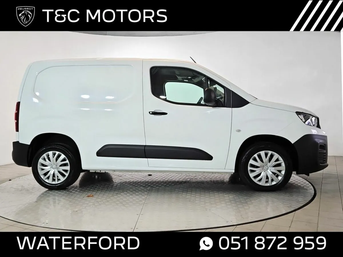 Peugeot Partner Price is Inc. VAT, Professional 10 - Image 4