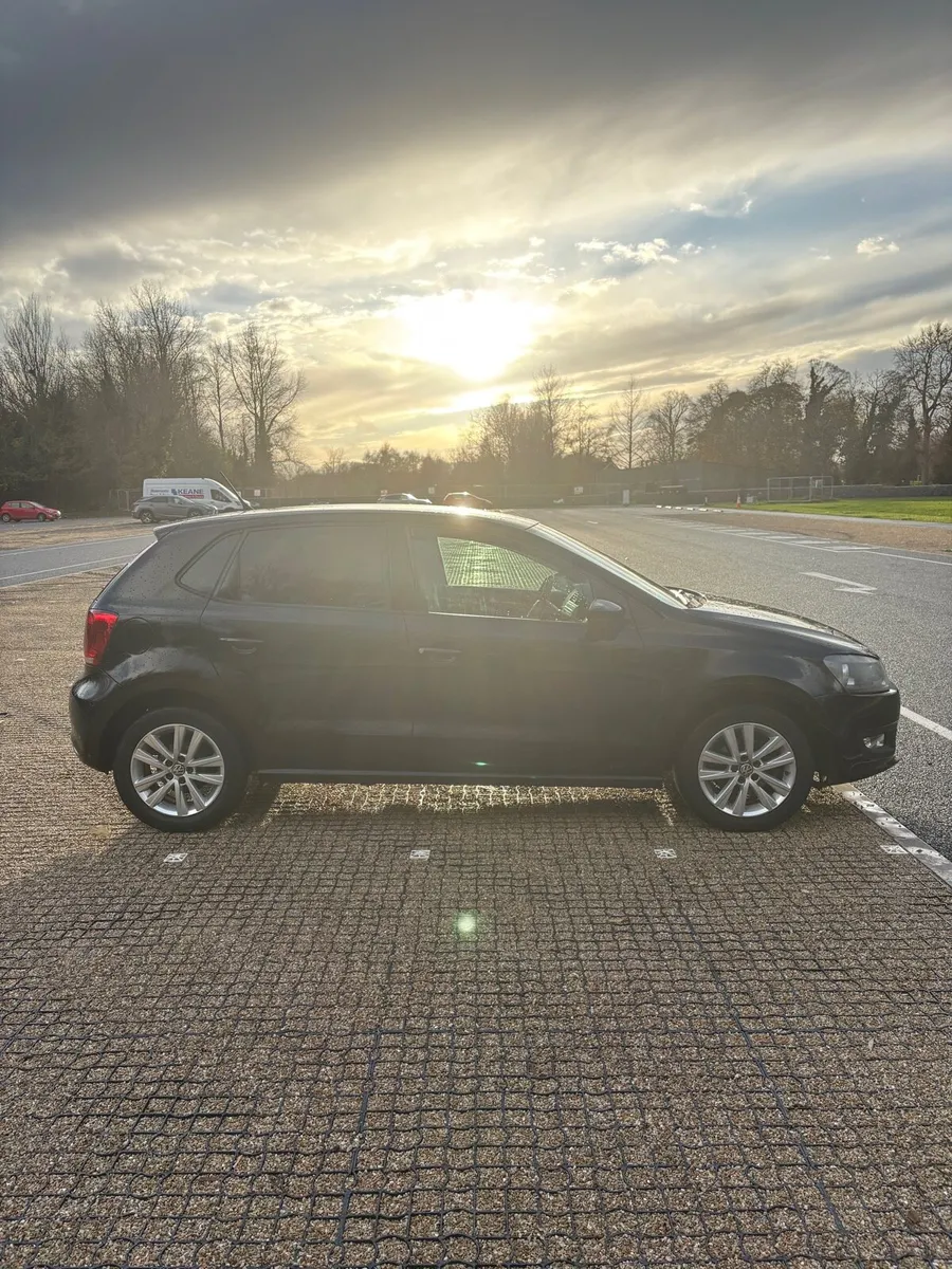 Volkswagen Polo 1.2 Trendline – 2013 (6R) - Black - Image 3