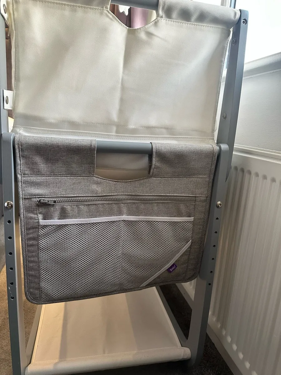 Snuz Pod 4 Bedside Crib - Image 2