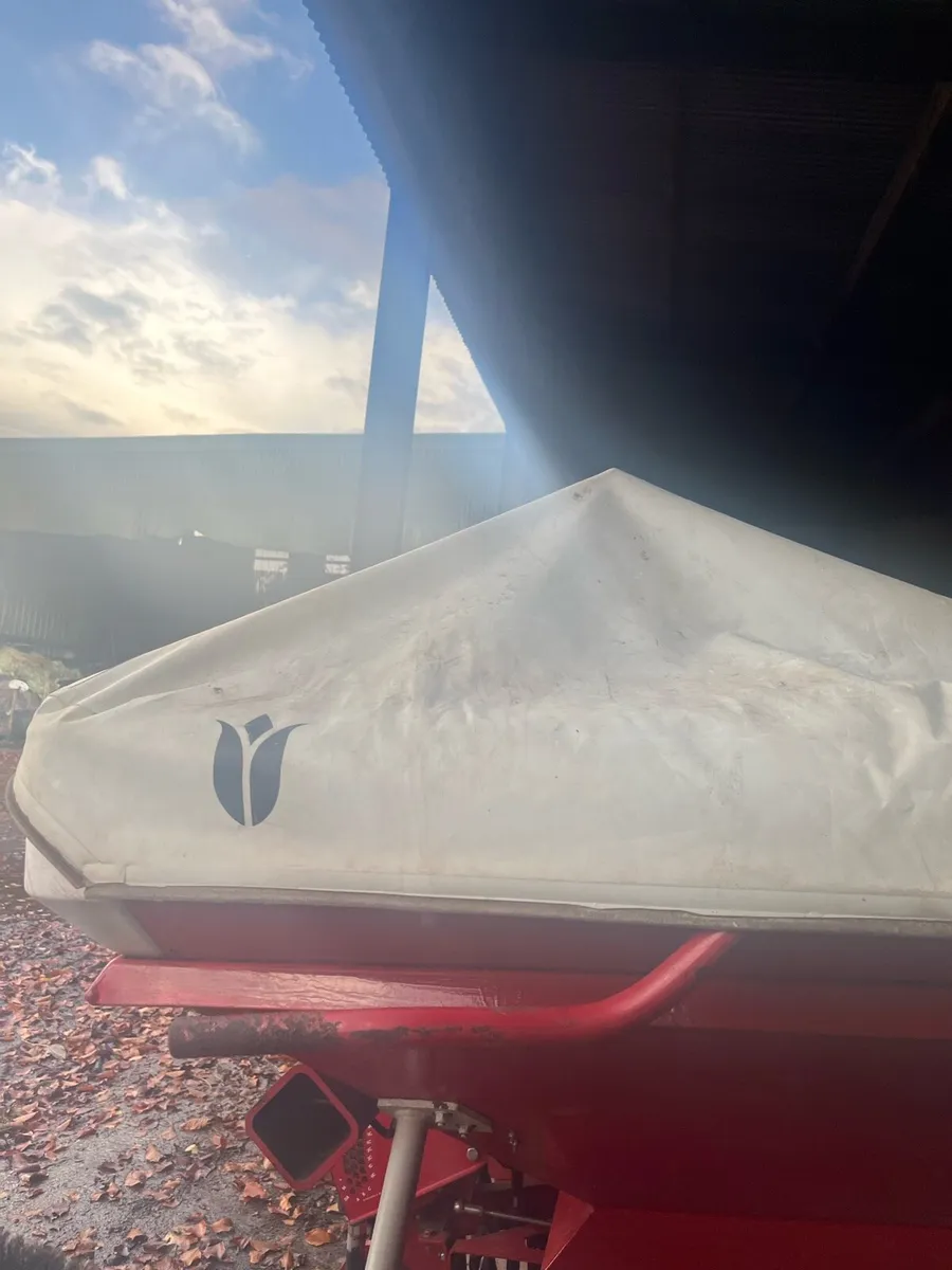 Tulip centerliner sx fertiliser spreader - Image 3
