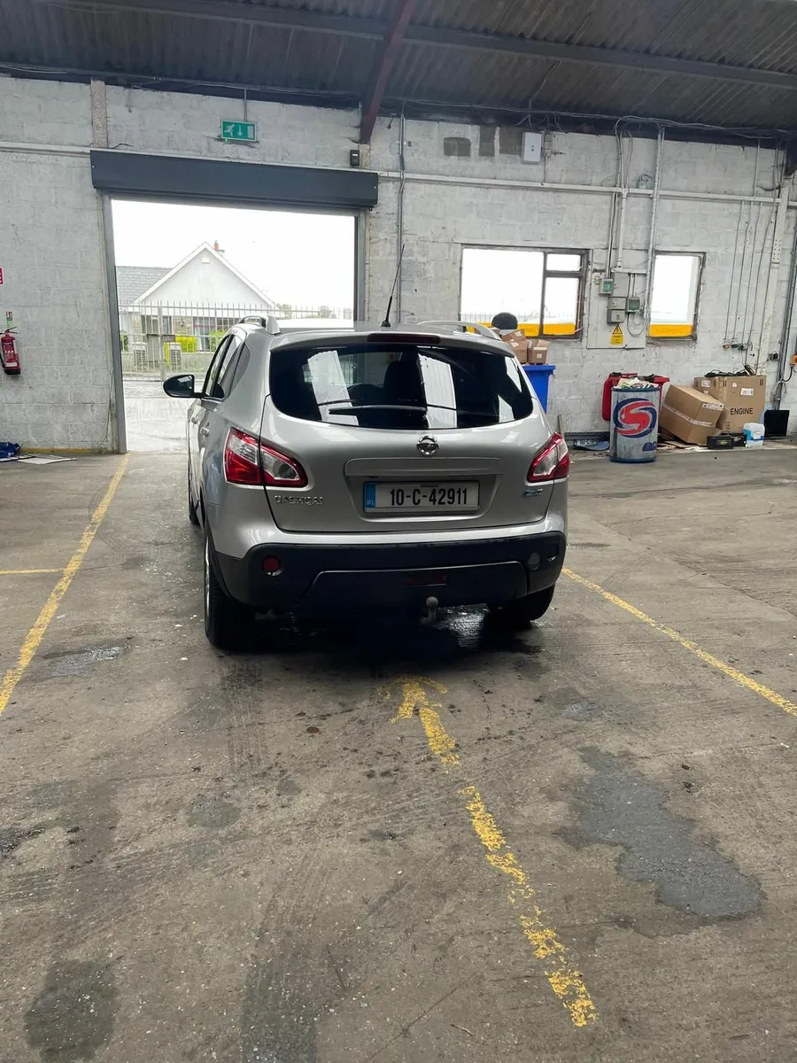 Nissan Qashqai 2010 - Image 1