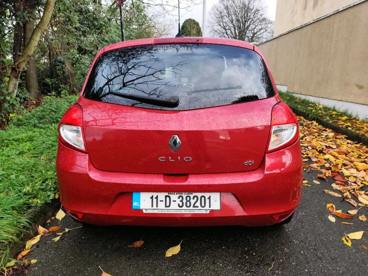 2011 Renault Clio Diesel - Image 3