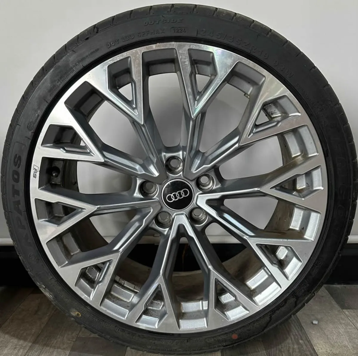 19" GENUINE AUDI RS3 8Y Alloy Wheels & Tyres - Image 4
