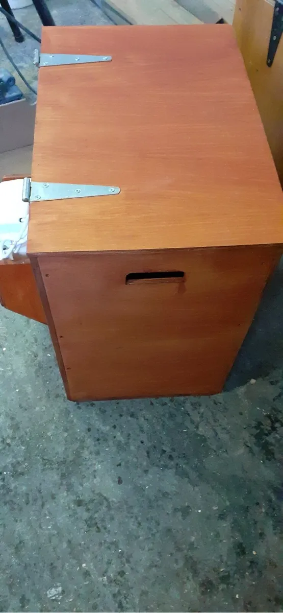 Lamb revival units - Image 2