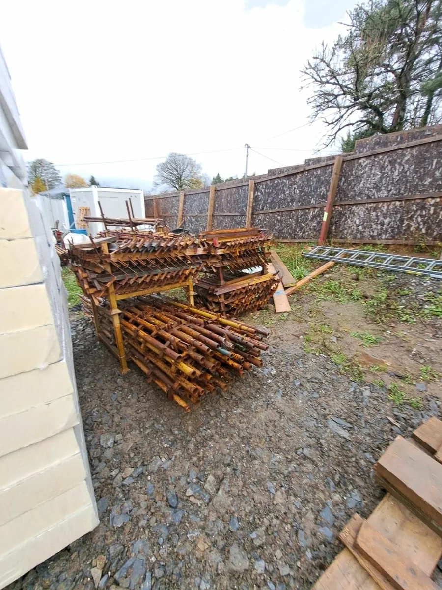 Scaffolding - Image 1