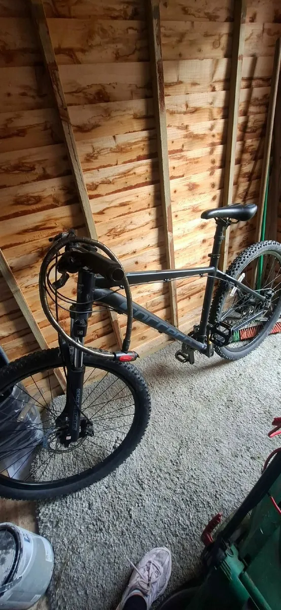 Mountain bike - Image 1