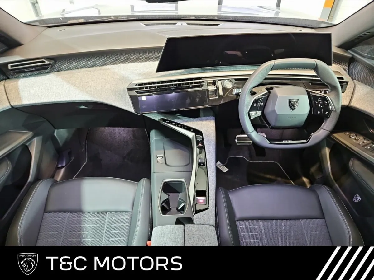 Peugeot 5008 Ex Demo Hybrid GT Model - Heated Stee - Image 3
