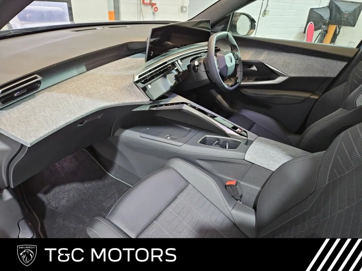 Peugeot 5008 Ex Demo Hybrid GT Model - Heated Stee - Image 4