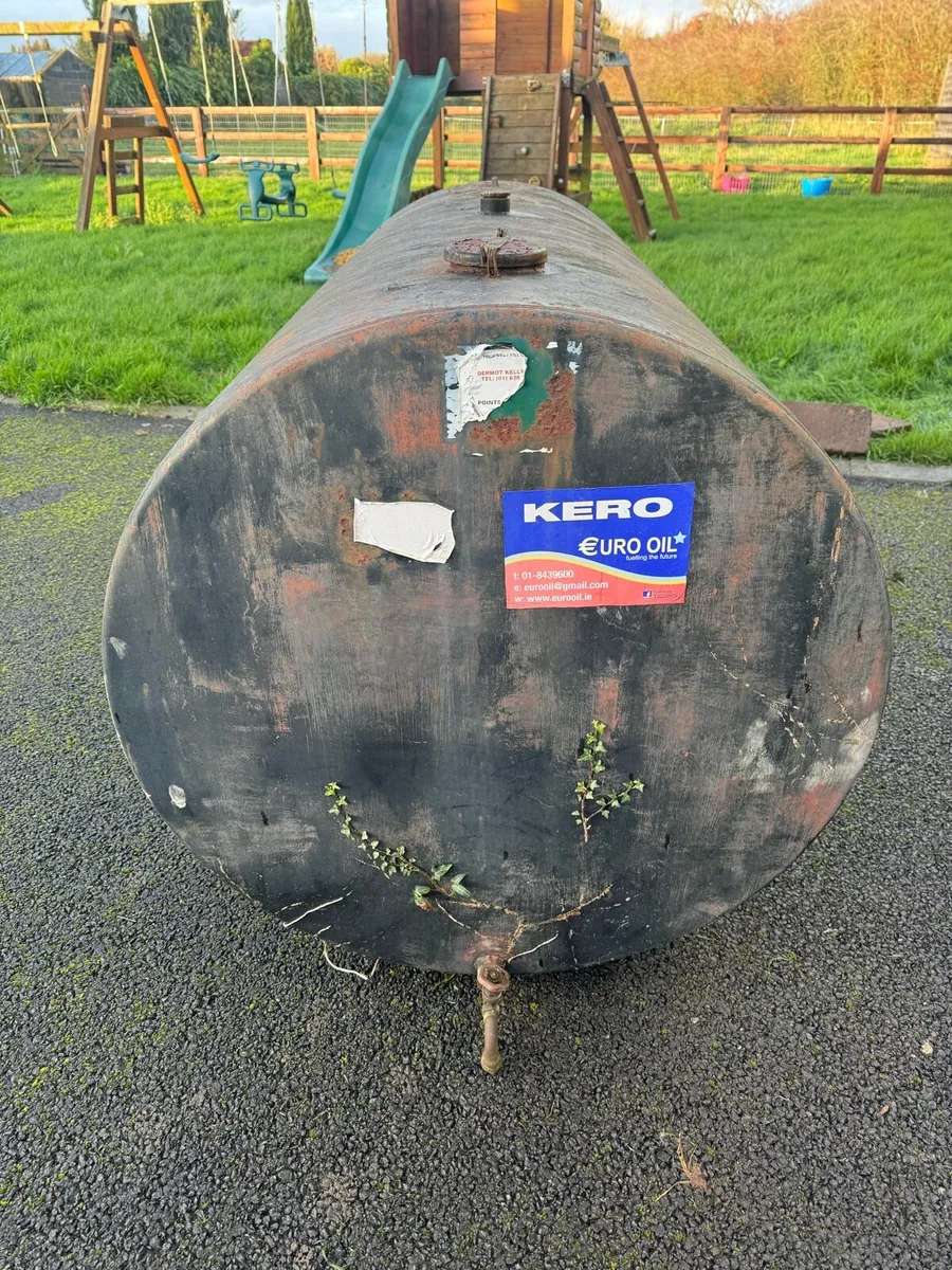 Free Scrap metal 18 Radiators & Steel Tank - Image 4