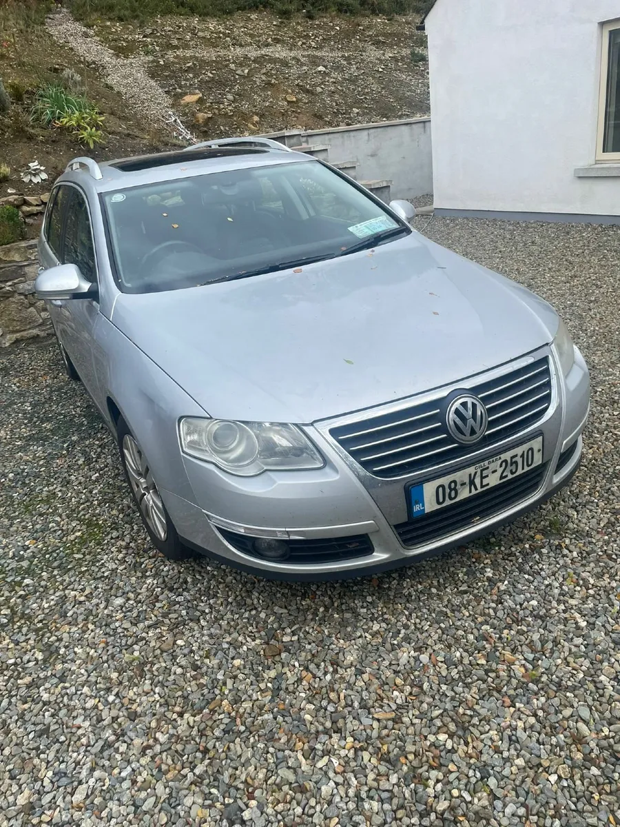 Volkswagen Passat 2008 - Image 1