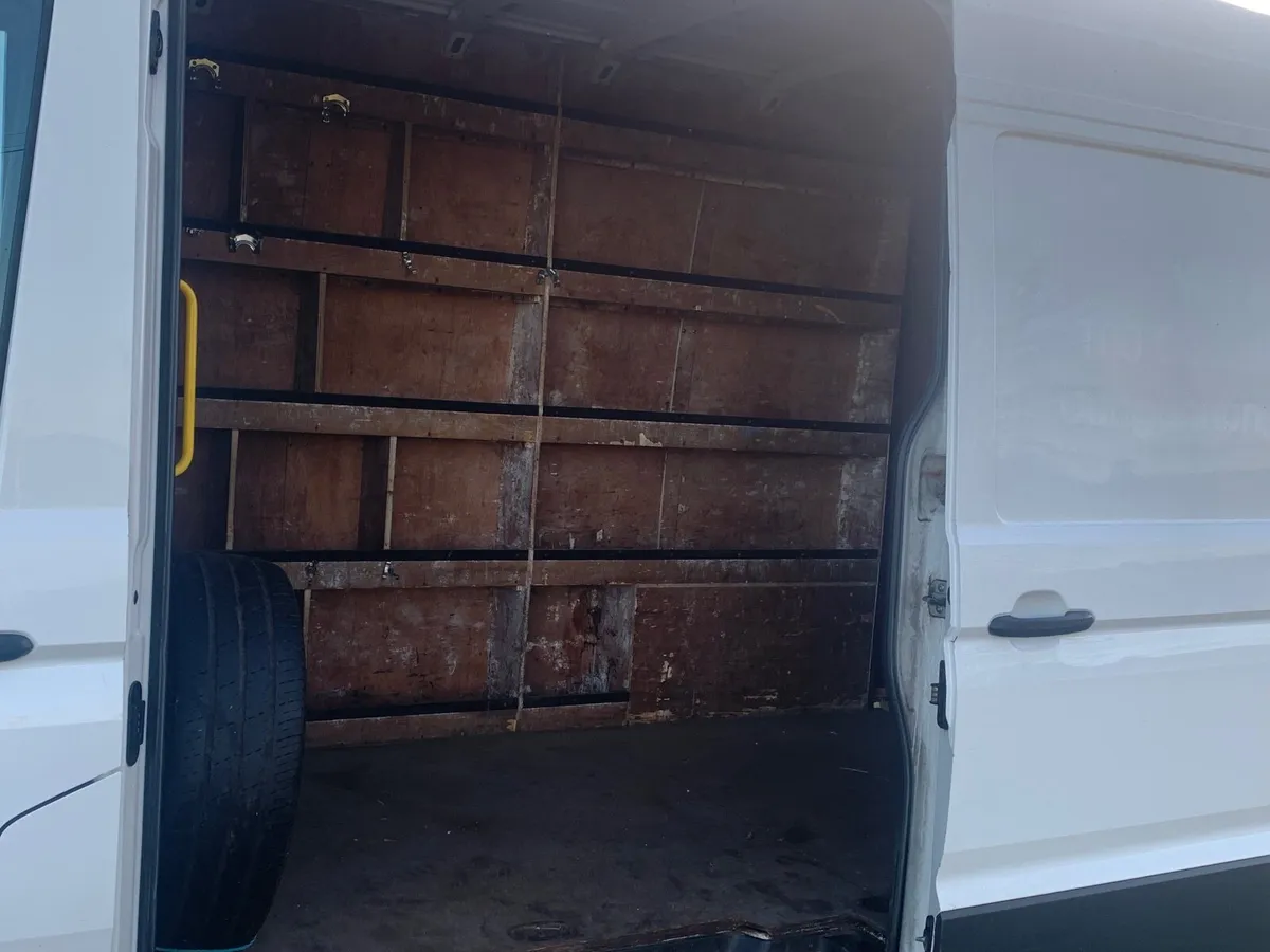 Mwb  high roof Volkswagen Crafter 2017 - Image 4