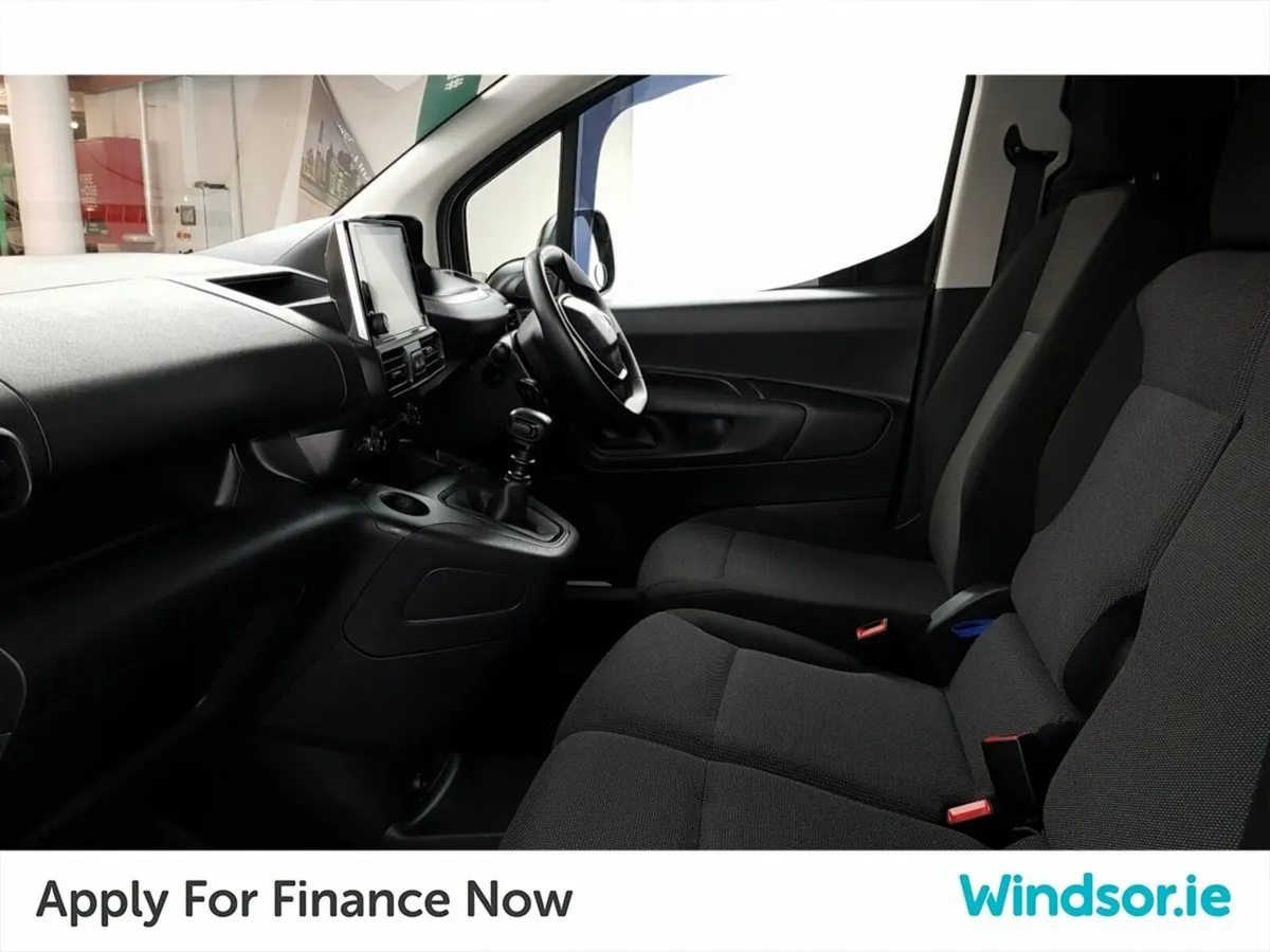 Peugeot Partner PARTNER ACTIVE PLUS 1.5 BLUEHD - Image 4