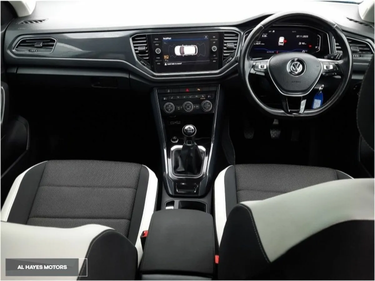 Volkswagen T-Roc **PETROL**RARE SPEC**R-LINE SPORT - Image 2