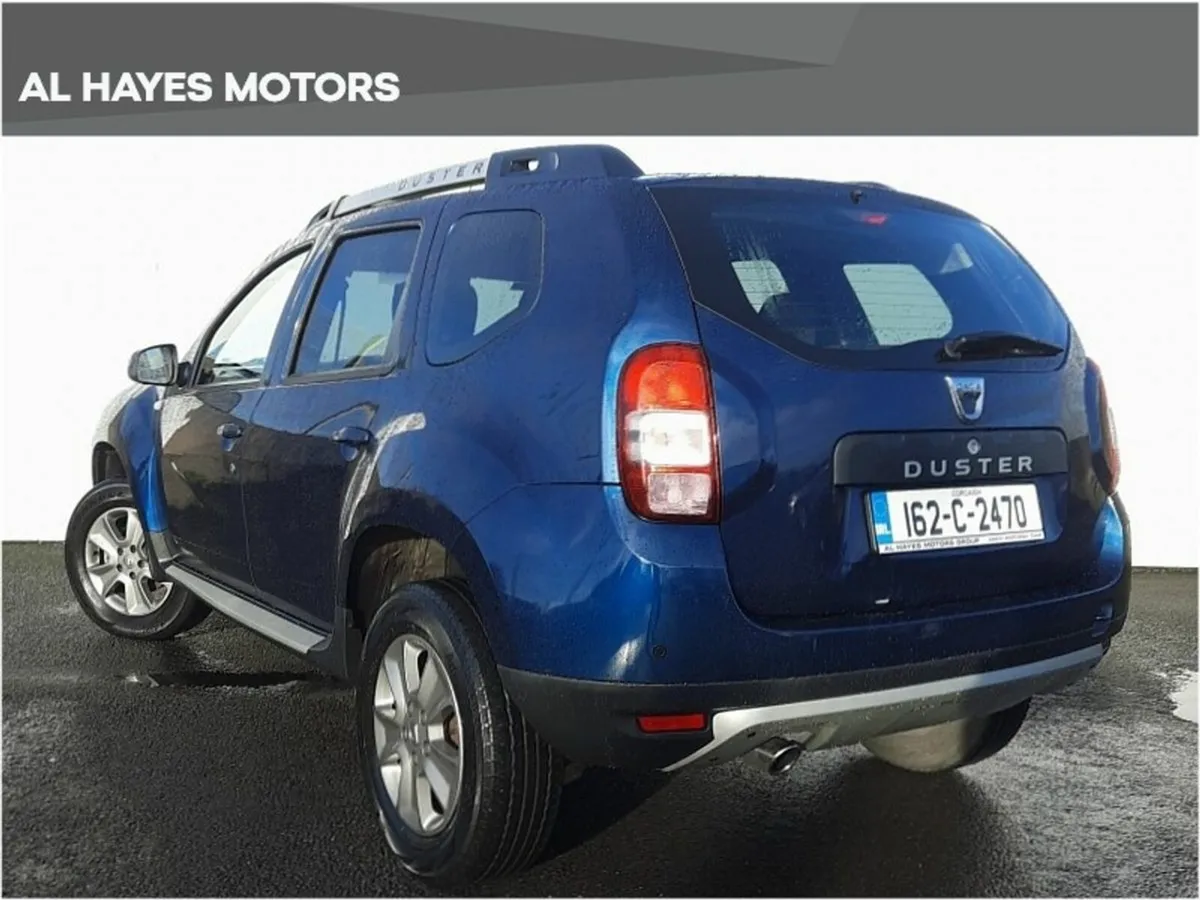 Dacia Duster **LOW MILEAGE**1.5 DCi 110 SIGNATURE - Image 3