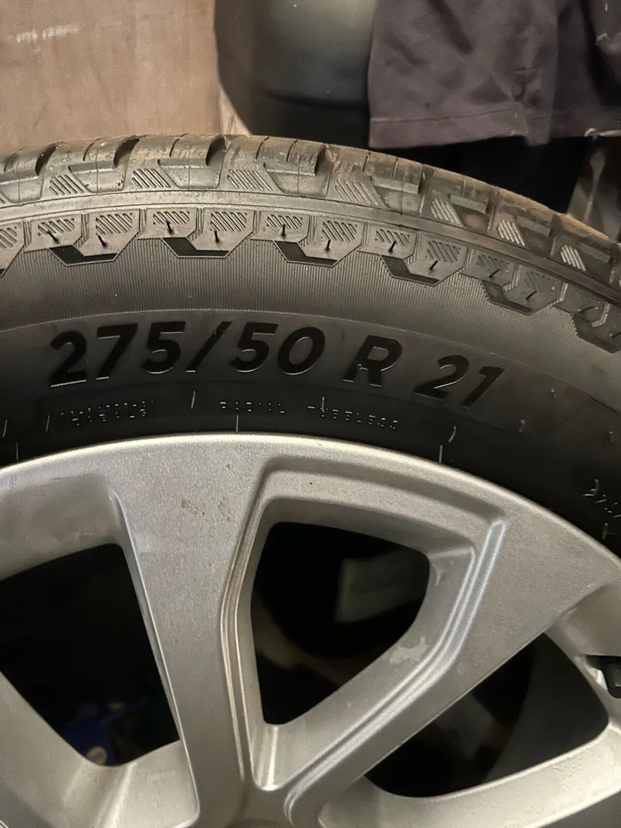 Land Rover Range Rover Sport 21” Alloys and tyres - Image 4