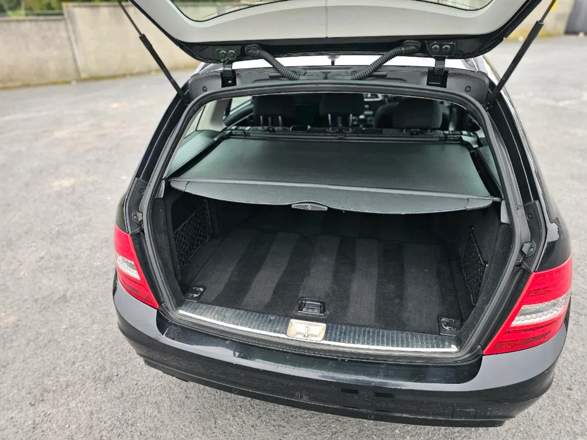 Mercedes  C200 Cdi NEW NCT - Image 4