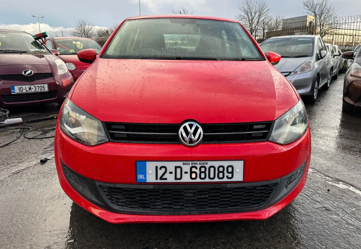 Volkswagen Polo 2012 automatic/ New Nct/ Warranty. - Image 3