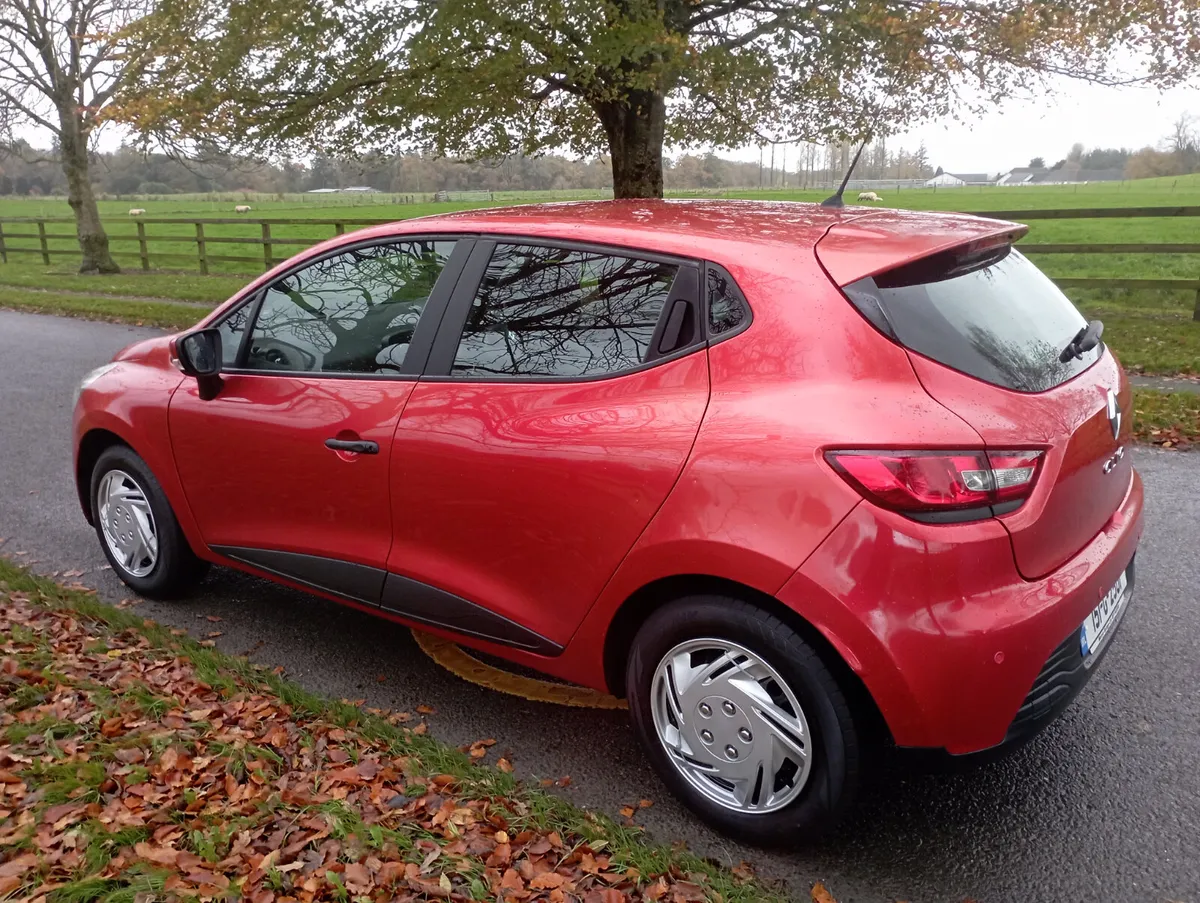 ~Renault Clio~ - Image 4