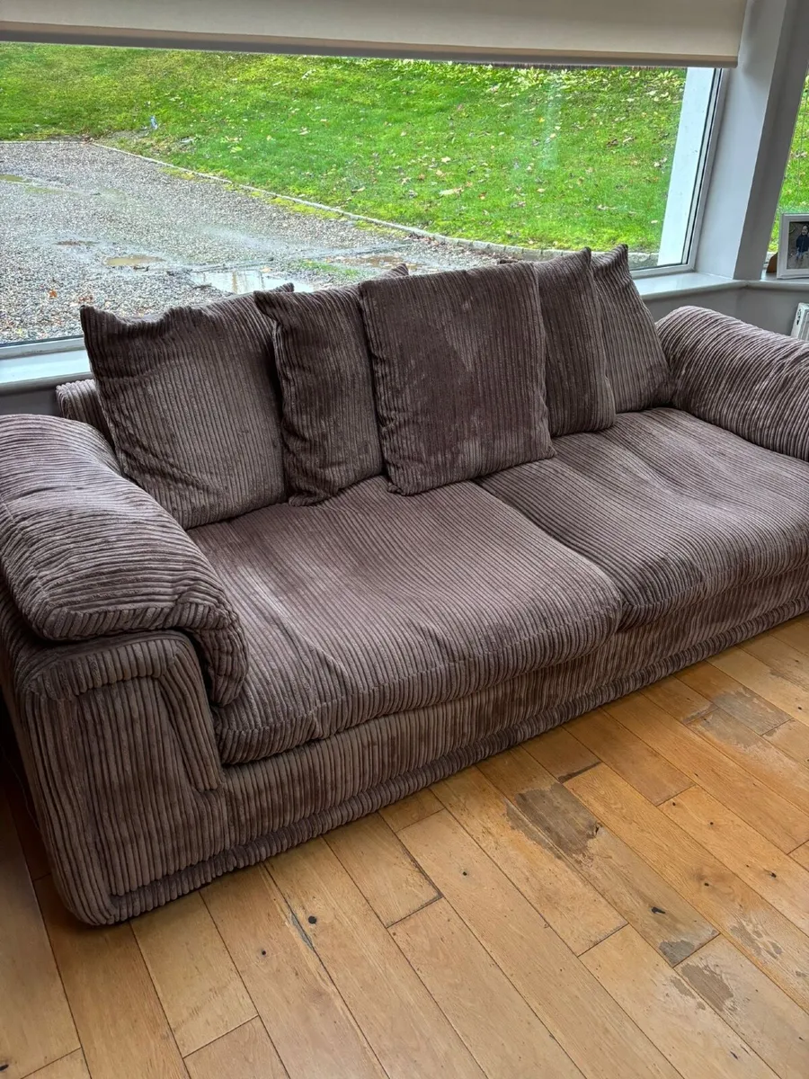 3 Seater Couch - Image 3