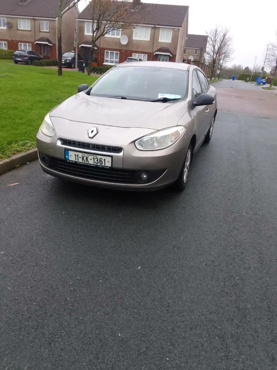 11 Renault Fluence - Image 2